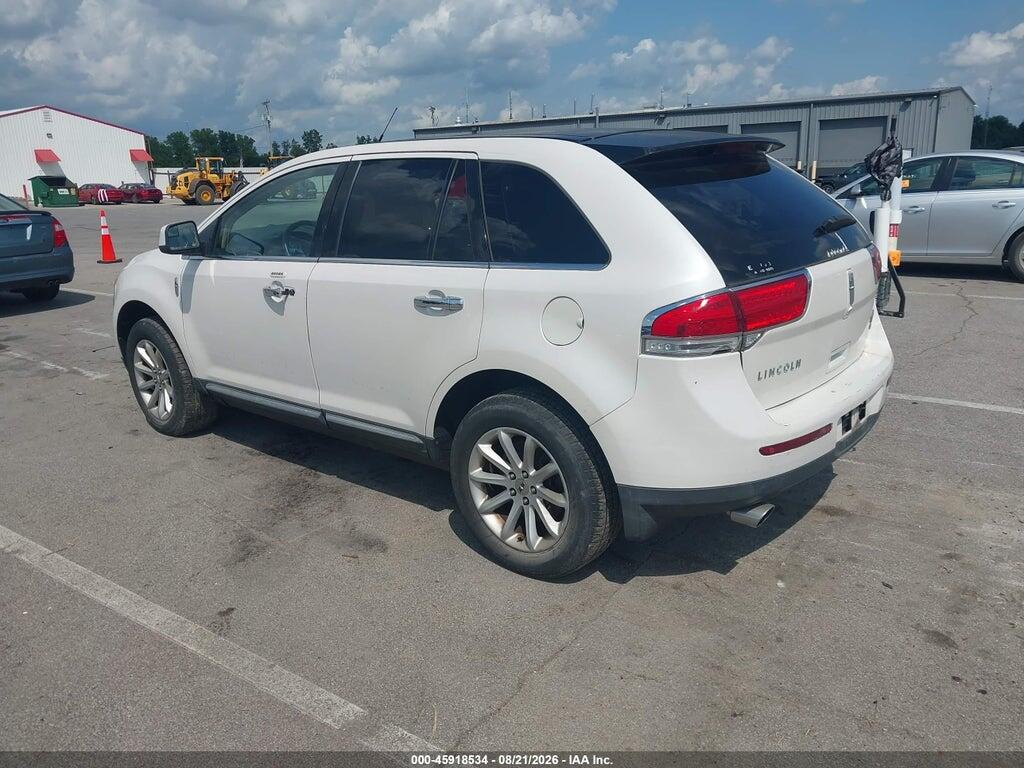 2LMDJ8JK7BBJ13457 2011 LINCOLN MKX photo no. 3