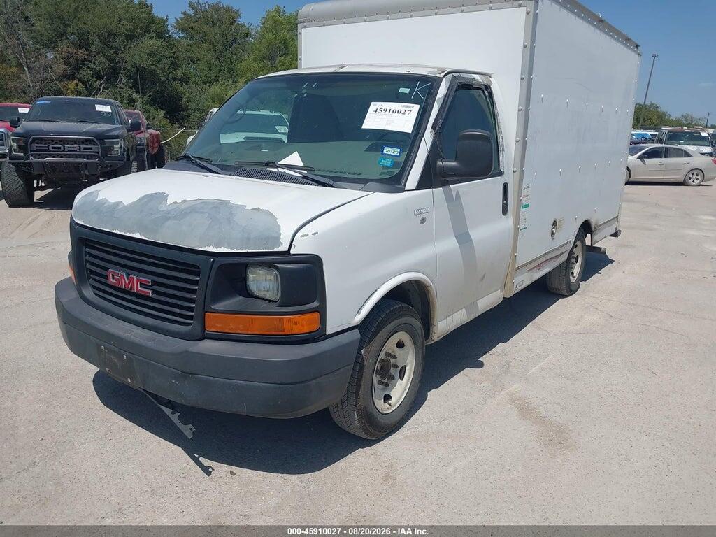 1GDY72CA5C1907769 2012 GMC SAVANA CUTAWAY photo no. 2