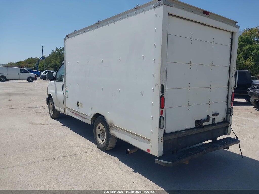 1GDY72CA5C1907769 2012 GMC SAVANA CUTAWAY photo no. 3
