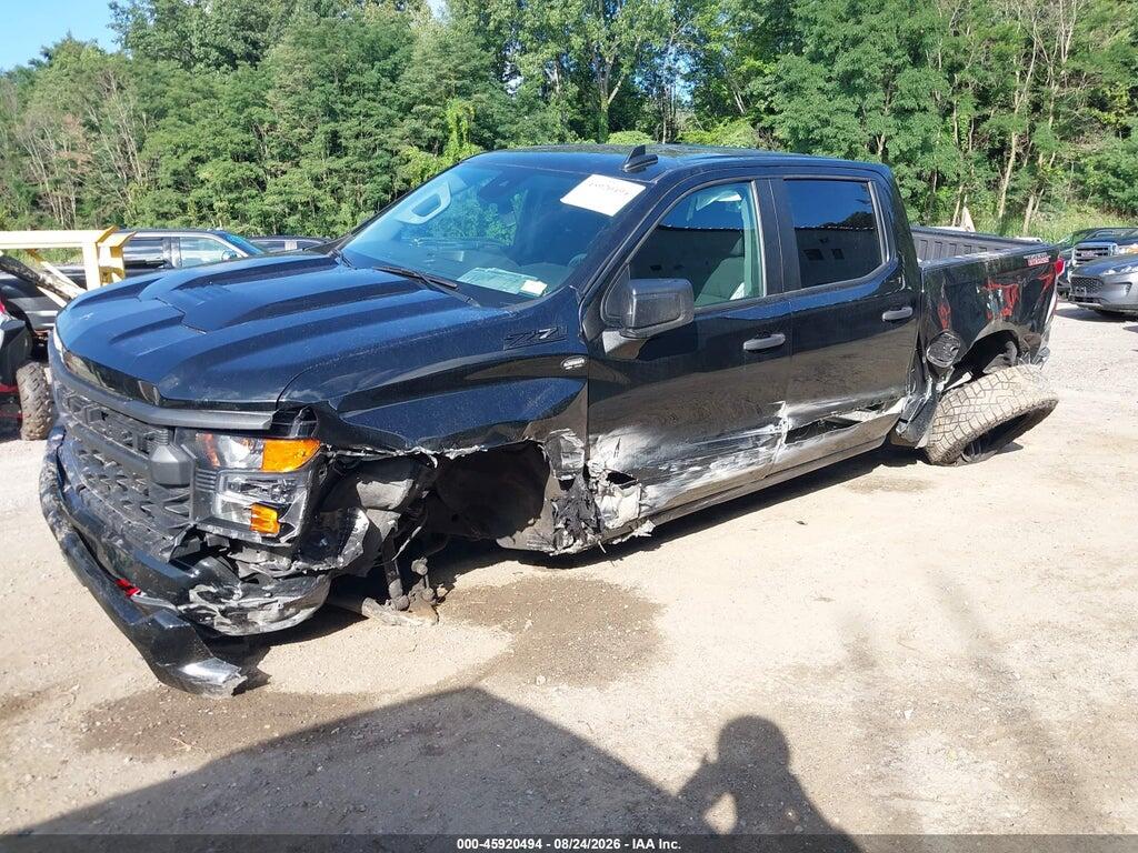 3GCUKCED5TG106758 2026 CHEVROLET SILVERADO 1500 photo no. 2