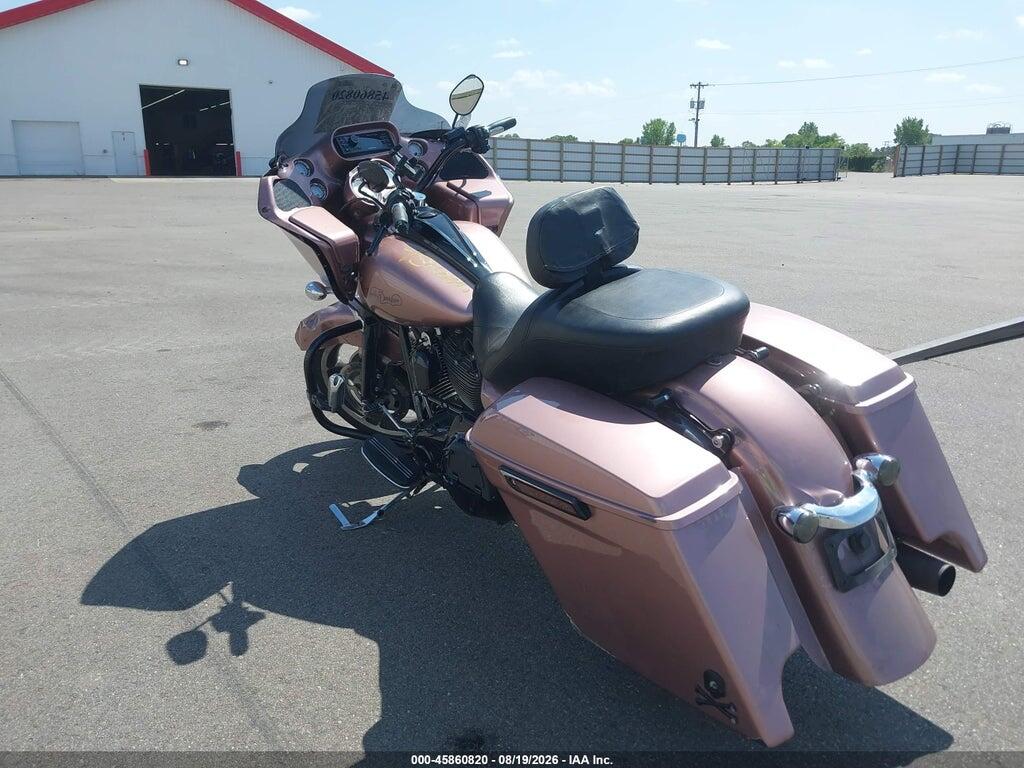 1HD1KHM19CB680262 2012 HARLEY-DAVIDSON FLTRX photo no. 3