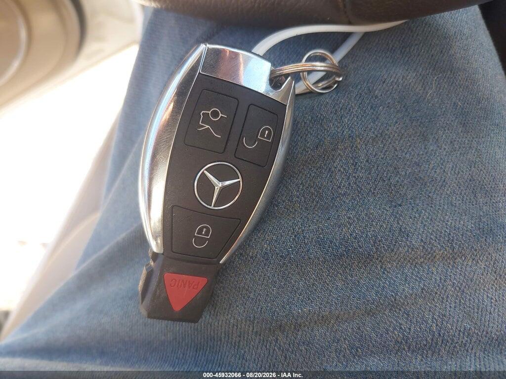 WDDGF8BB7BR148337 2011 MERCEDES-BENZ C 300 photo no. 11
