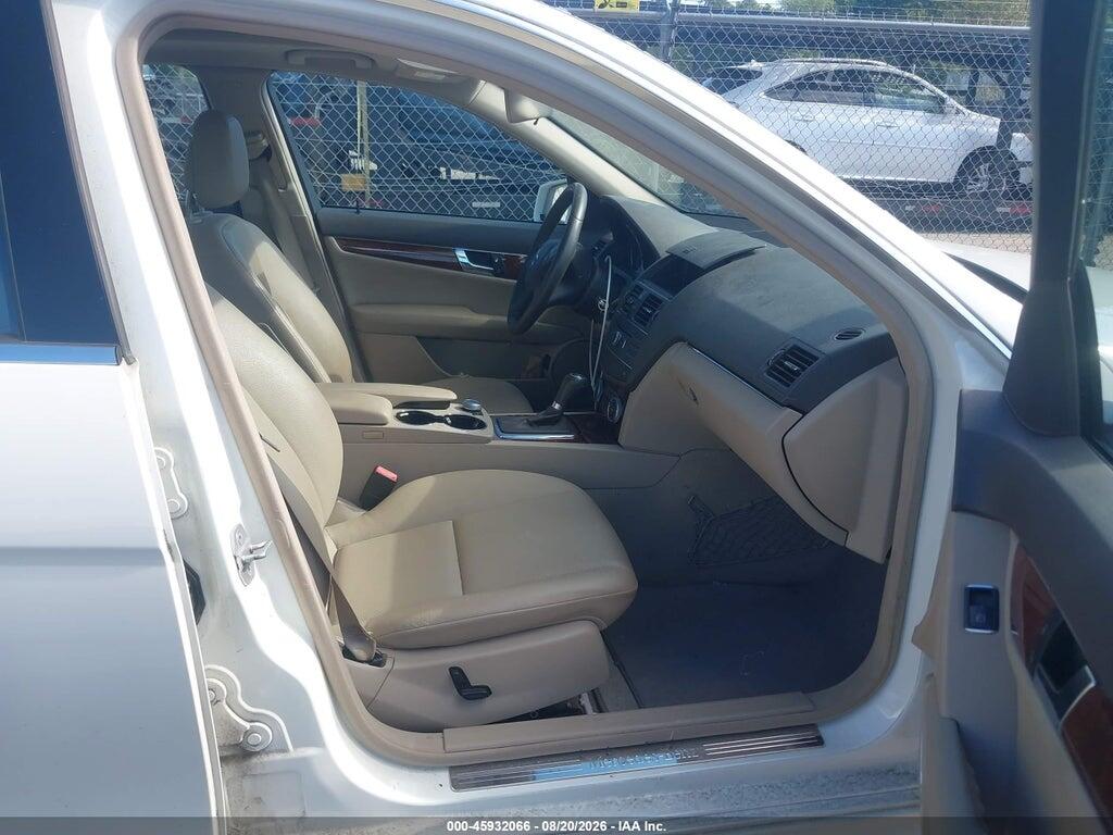 WDDGF8BB7BR148337 2011 MERCEDES-BENZ C 300 photo no. 5