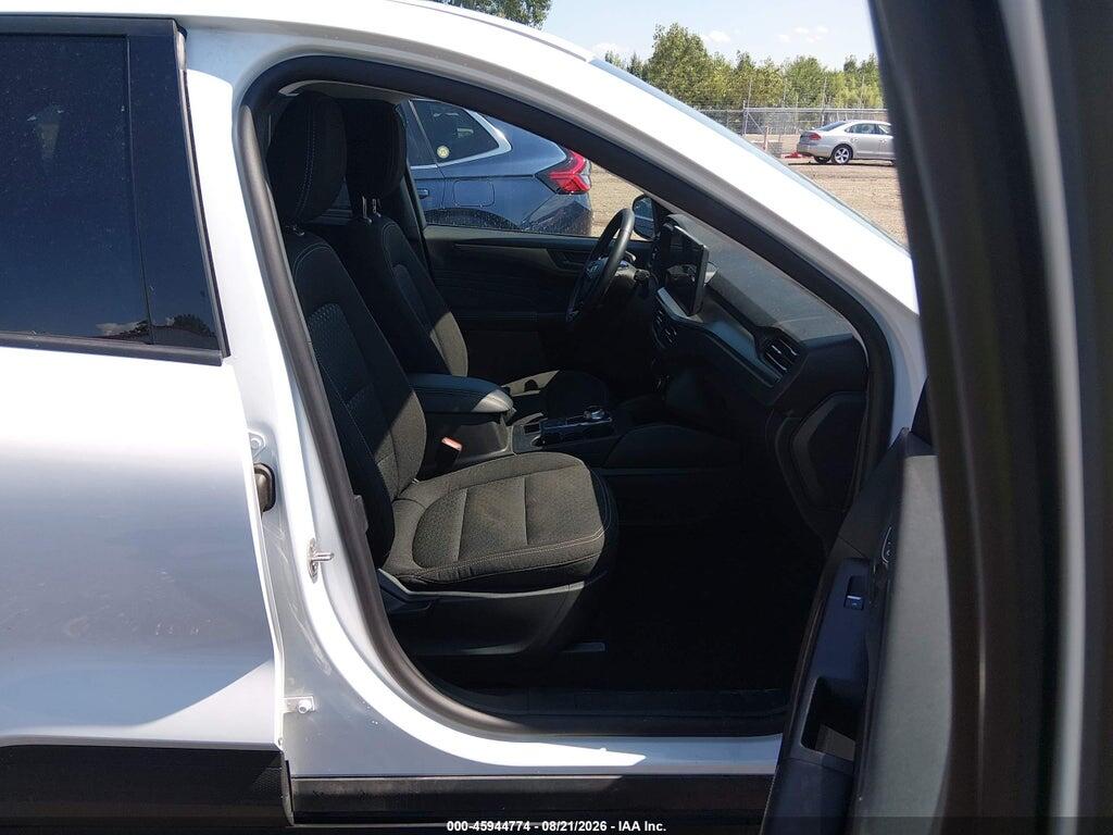 1FMCU9GNXTUA23656 2026 FORD ESCAPE photo no. 5