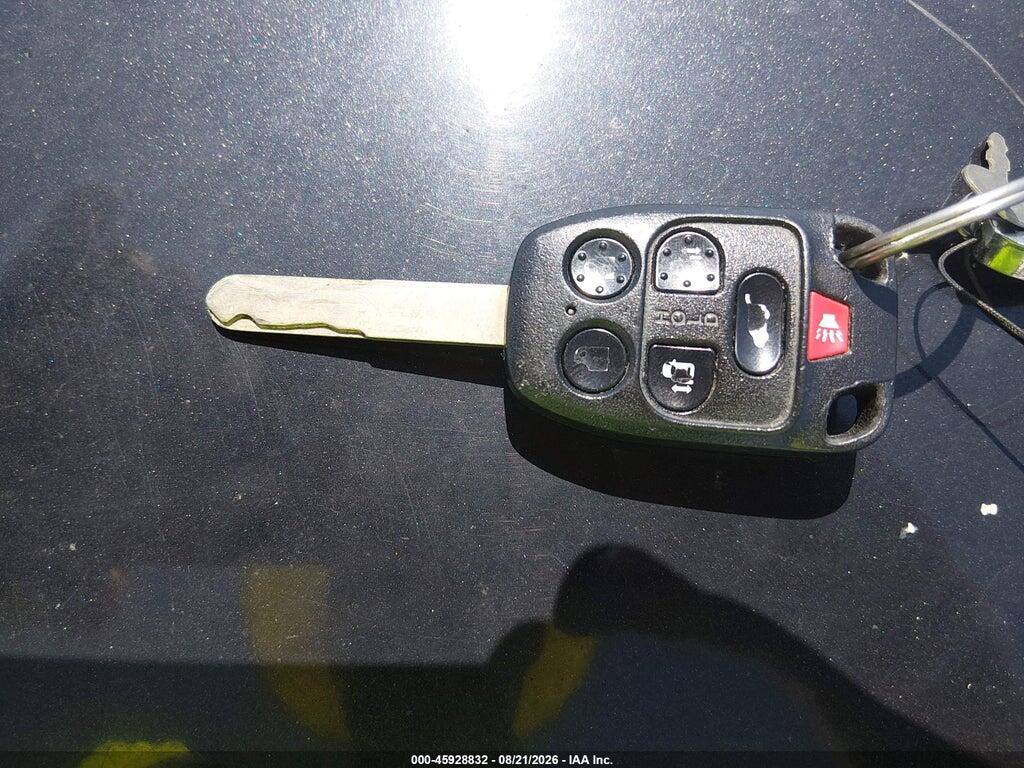 5FNRL5H95CB146737 2012 HONDA ODYSSEY photo no. 11