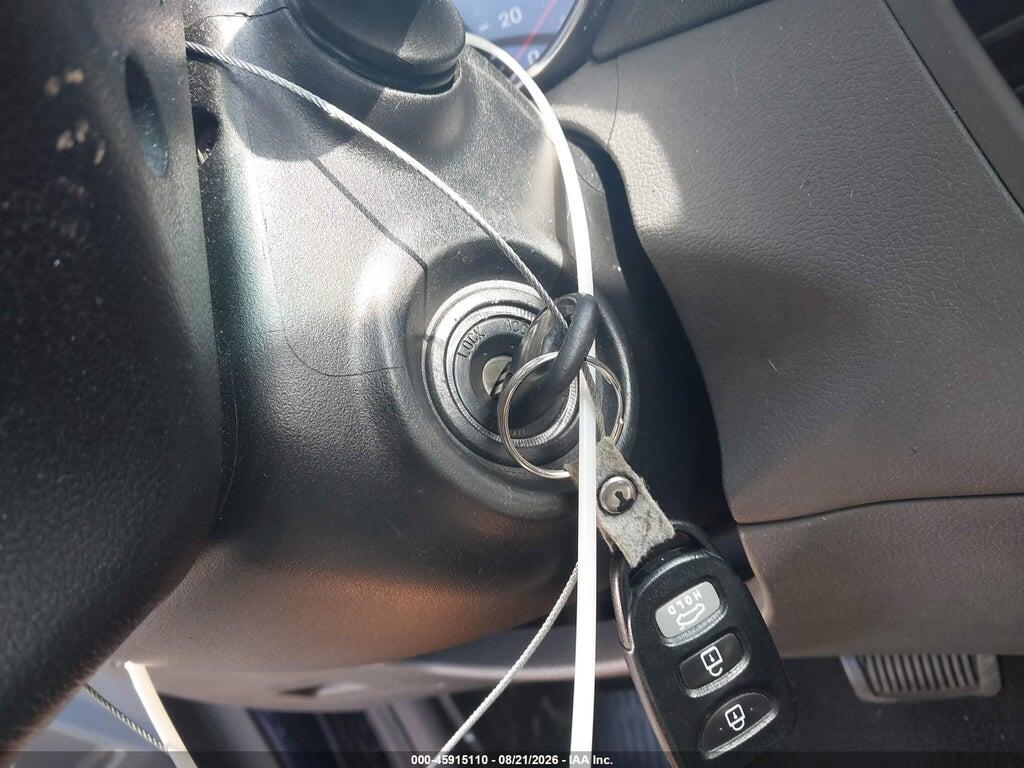5NPDH4AE8CH064080 2012 HYUNDAI ELANTRA photo no. 11