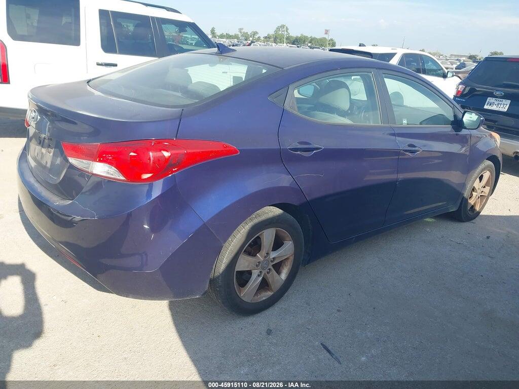 5NPDH4AE8CH064080 2012 HYUNDAI ELANTRA photo no. 4