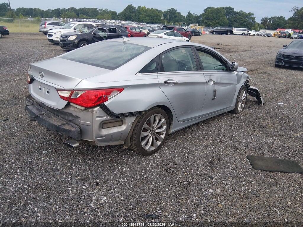 5NPEC4AC0CH401679 2012 HYUNDAI SONATA photo no. 4