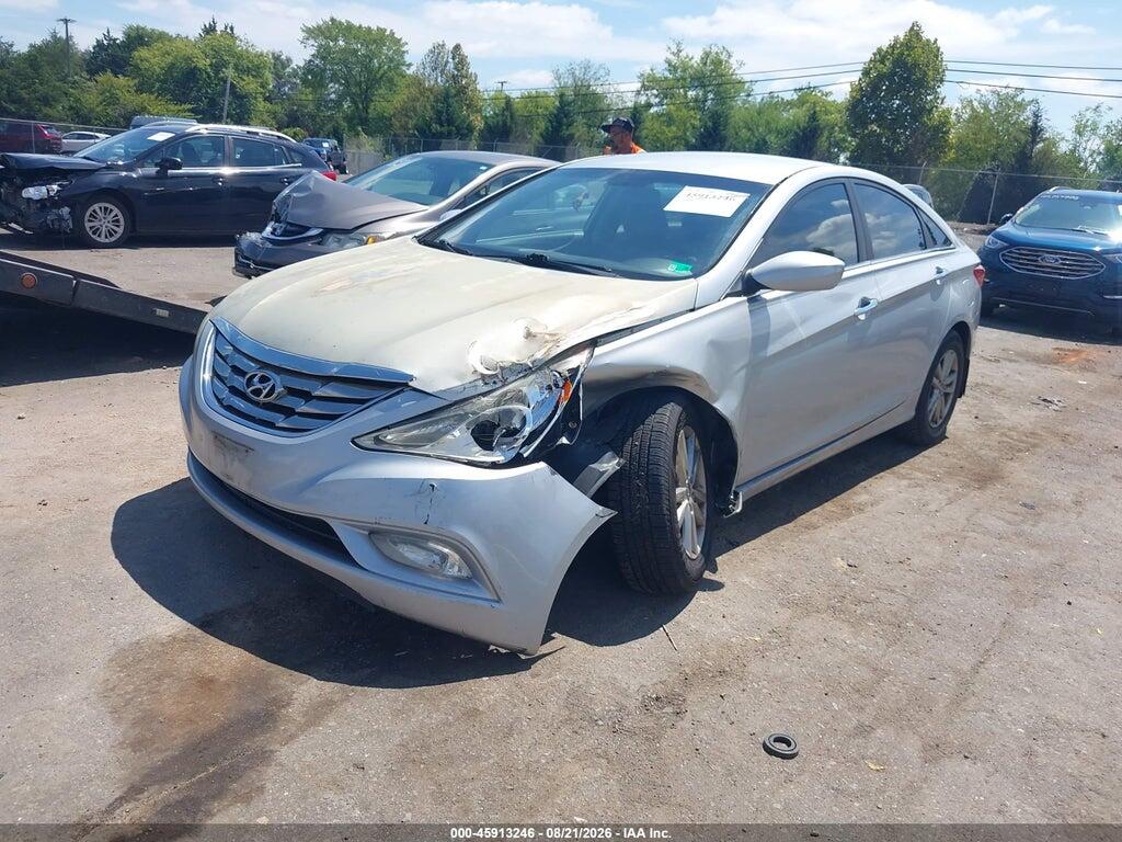 5NPEC4AC8CH347788 2012 HYUNDAI SONATA photo no. 2