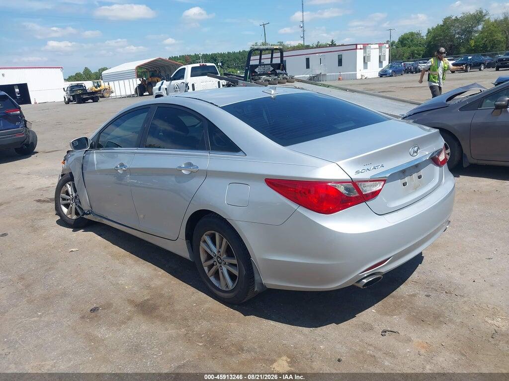 5NPEC4AC8CH347788 2012 HYUNDAI SONATA photo no. 3