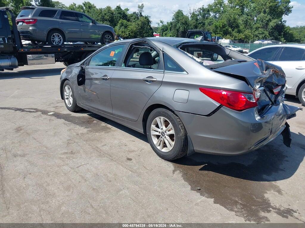 5NPEB4AC7CH384057 2012 HYUNDAI SONATA photo no. 3