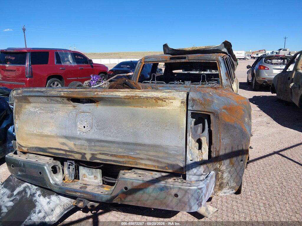 3D73Y4CL7BG506495 2011 RAM RAM 3500 photo no. 3