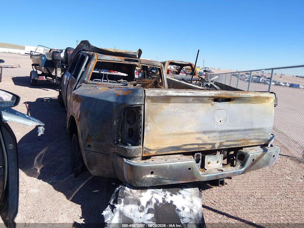 3D73Y4CL7BG506495 2011 RAM RAM 3500 photo no. 4