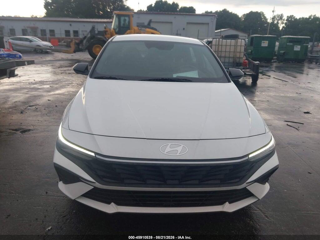 KMHLM4DG2SU021830 2025 HYUNDAI ELANTRA photo no. 12