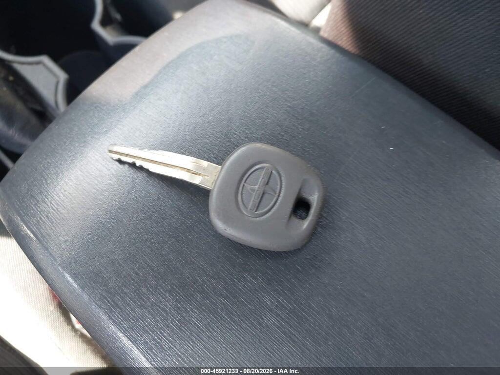 JTKJF5C79B3003966 2011 SCION TC photo no. 11