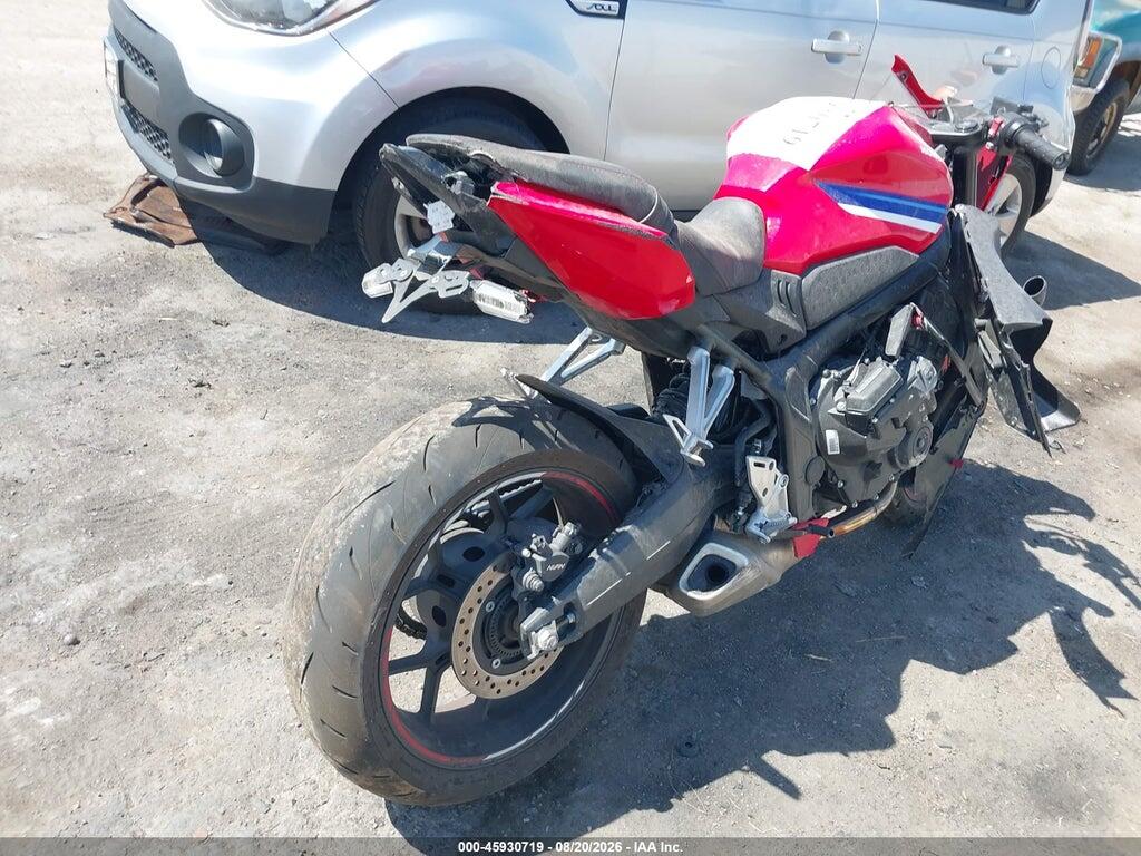 MLHRH1558T5201465 2026 HONDA CBR650 photo no. 4
