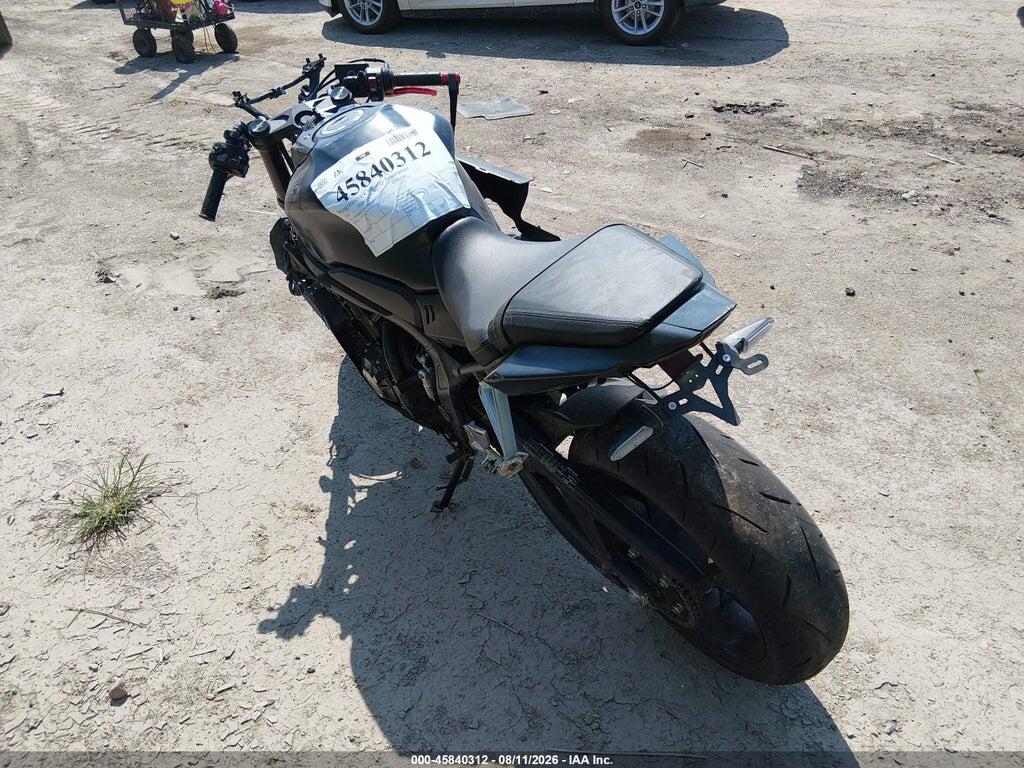 MLHRH155XT5200480 2026 HONDA CBR650 photo no. 3