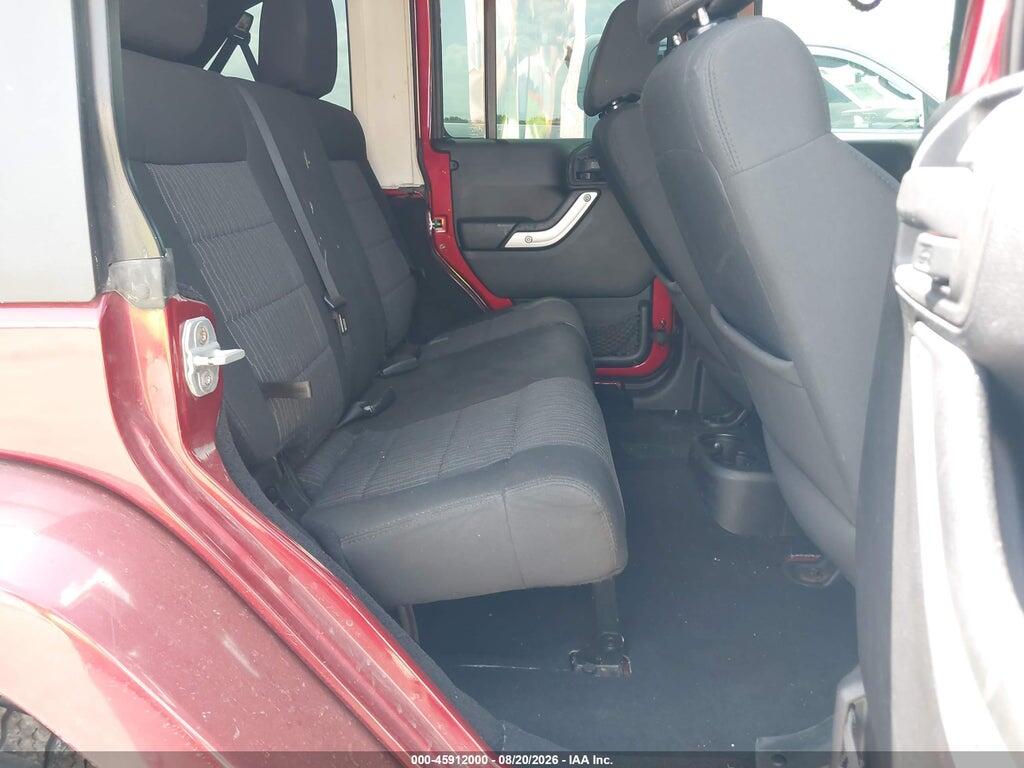 1C4BJWEG4CL103617 2012 JEEP WRANGLER UNLIMITED photo no. 8