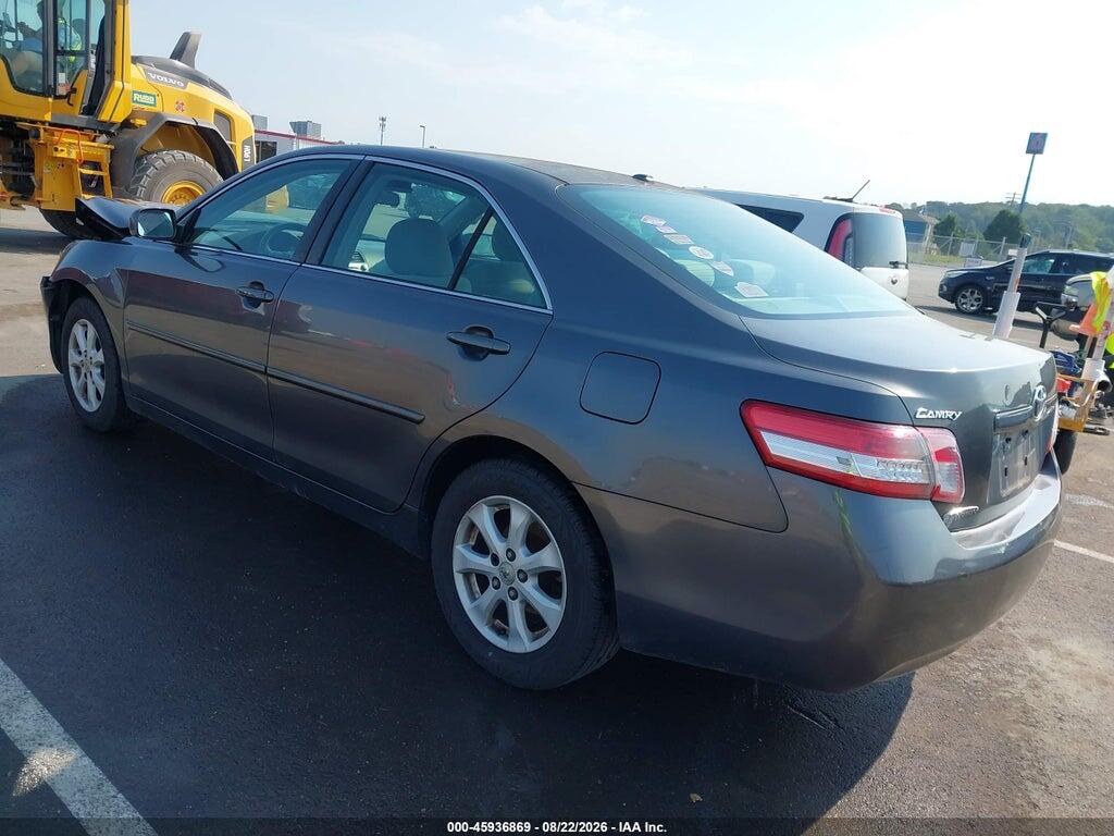 4T4BF3EK0BR178832 2011 TOYOTA CAMRY photo no. 3