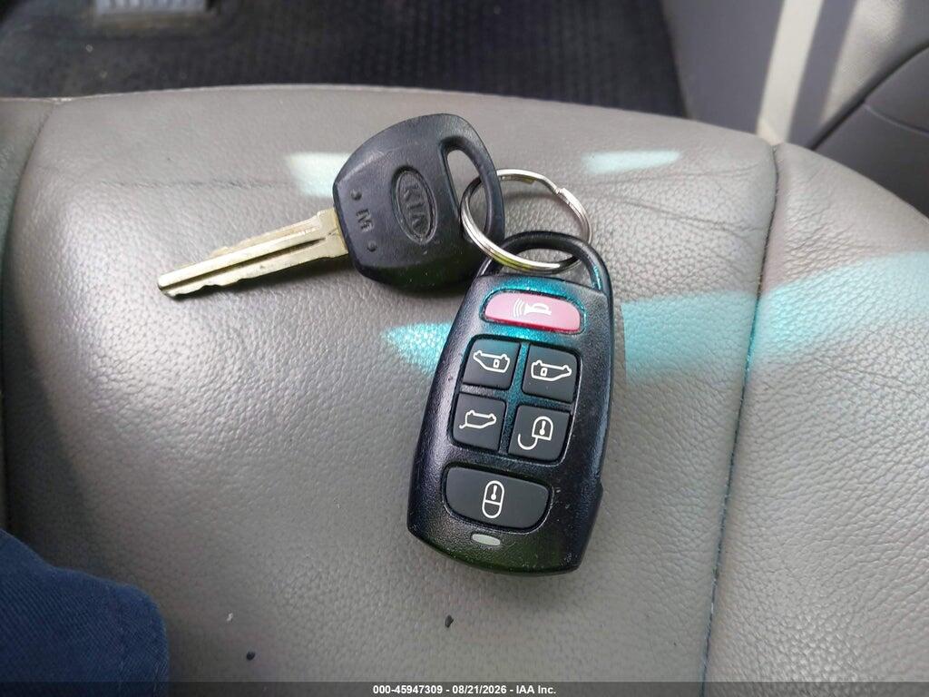 KNDMH4C74C6447328 2012 KIA SEDONA photo no. 11
