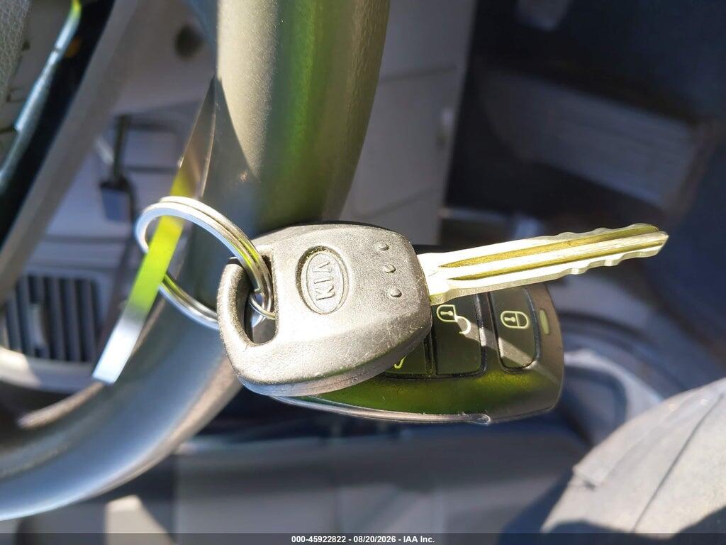 KNDMG4C75C6499327 2012 KIA SEDONA photo no. 11