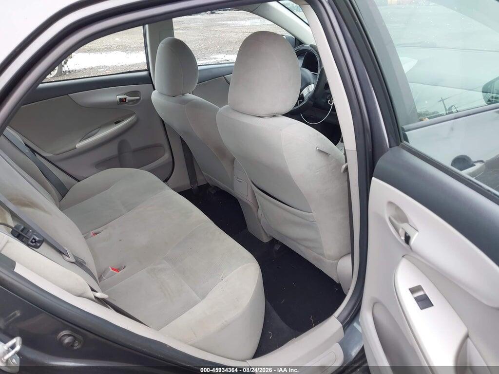 2T1BU4EE7BC702608 2011 TOYOTA COROLLA photo no. 8