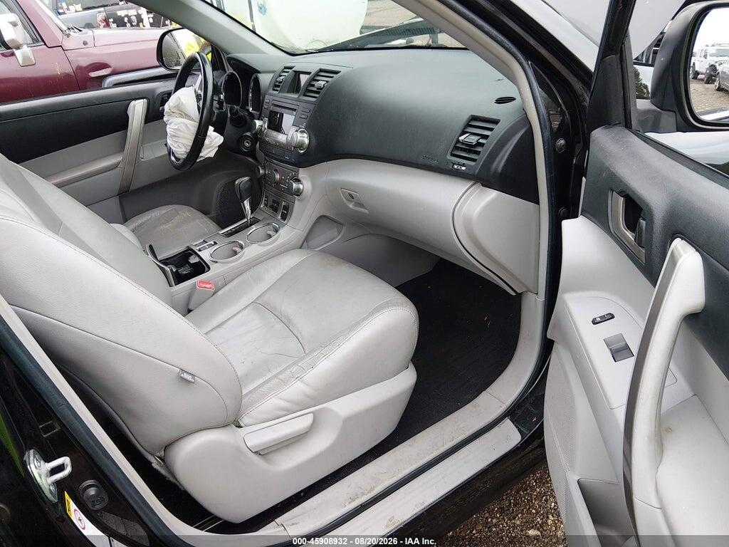 5TDBK3EH7BS089861 2011 TOYOTA HIGHLANDER photo no. 5