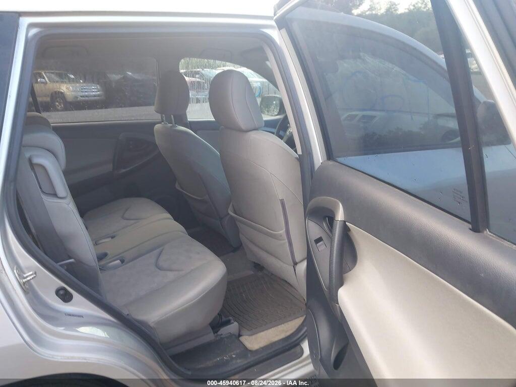 2T3BF4DVXBW124487 2011 TOYOTA RAV4 photo no. 8
