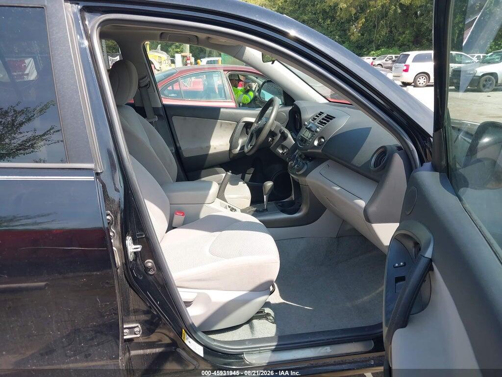 2T3BF4DV4BW090417 2011 TOYOTA RAV4 photo no. 5