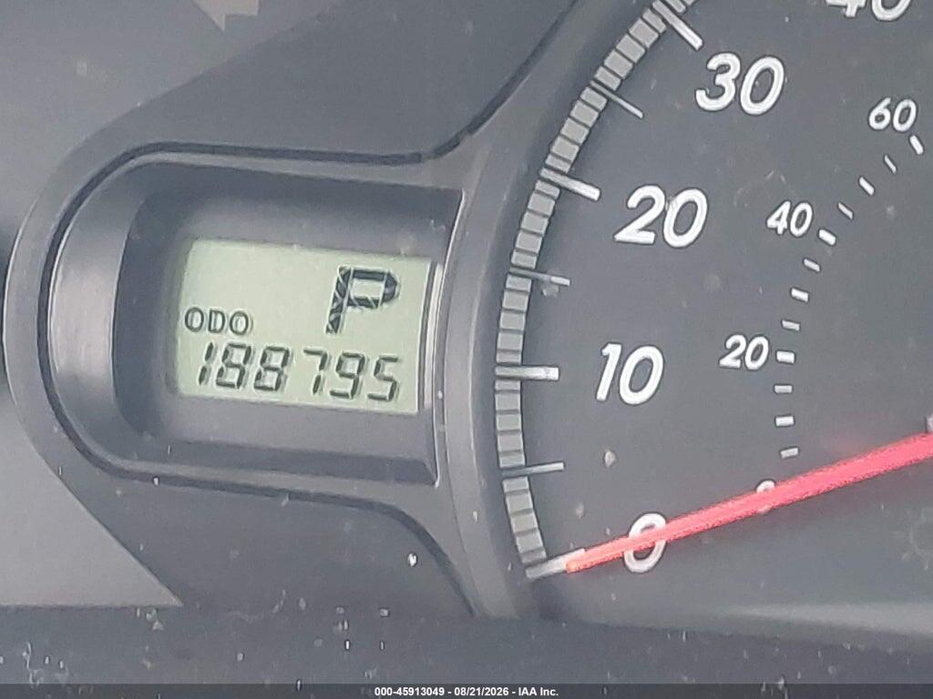 5TDKK3DC1BS007287 2011 TOYOTA SIENNA photo no. 7