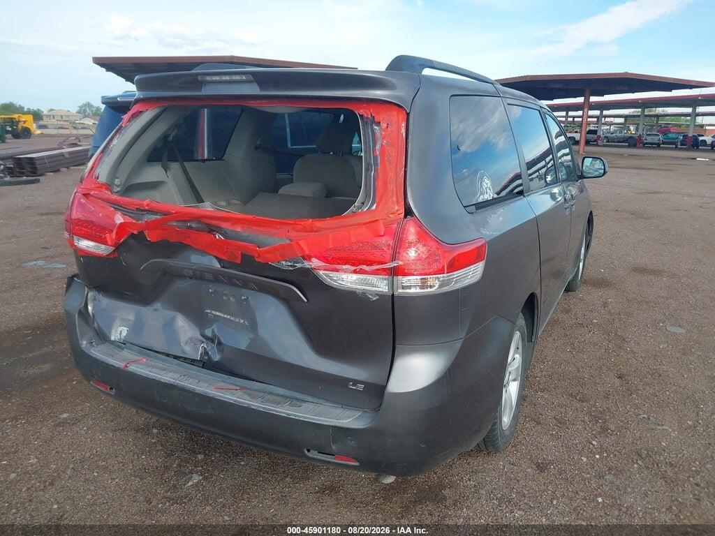 5TDKK3DC5BS005395 2011 TOYOTA SIENNA photo no. 4