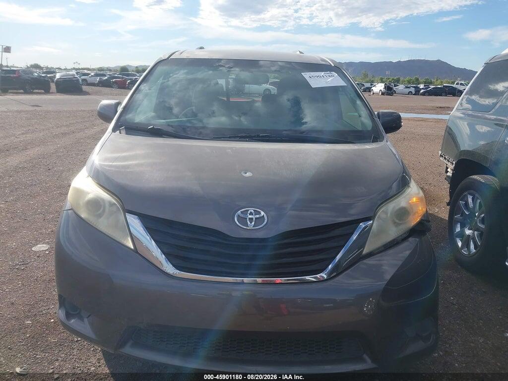 5TDKK3DC5BS005395 2011 TOYOTA SIENNA photo no. 6