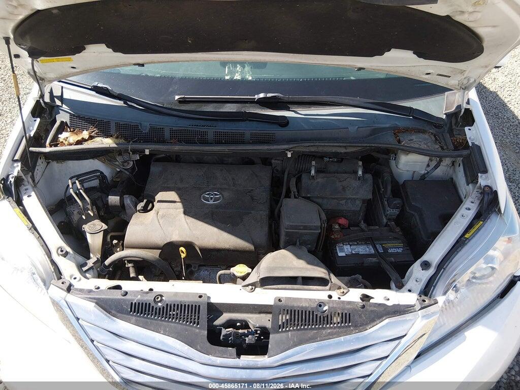 5TDYK3DC6BS086644 2011 TOYOTA SIENNA photo no. 10