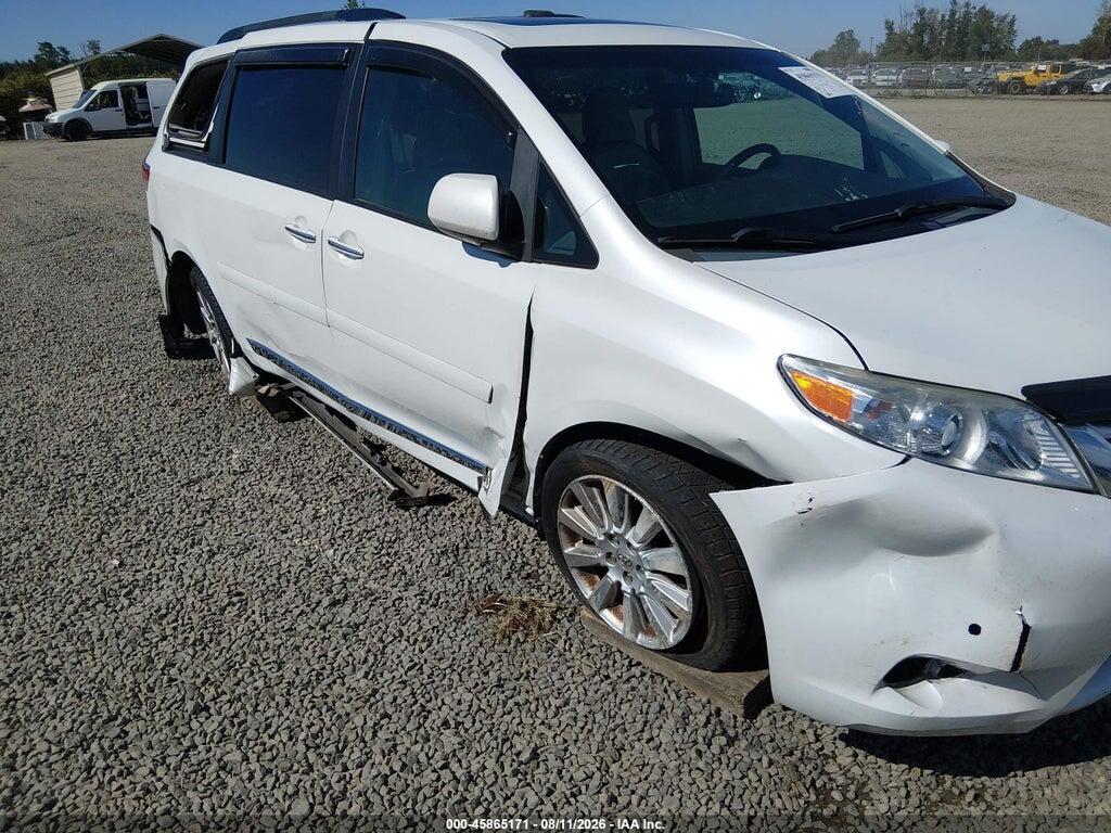 5TDYK3DC6BS086644 2011 TOYOTA SIENNA photo no. 6