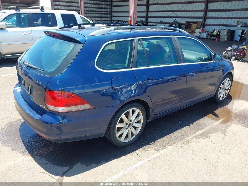 3VWPZ7AJ1BM707884 2011 VOLKSWAGEN JETTA SPORTWAGEN photo no. 4