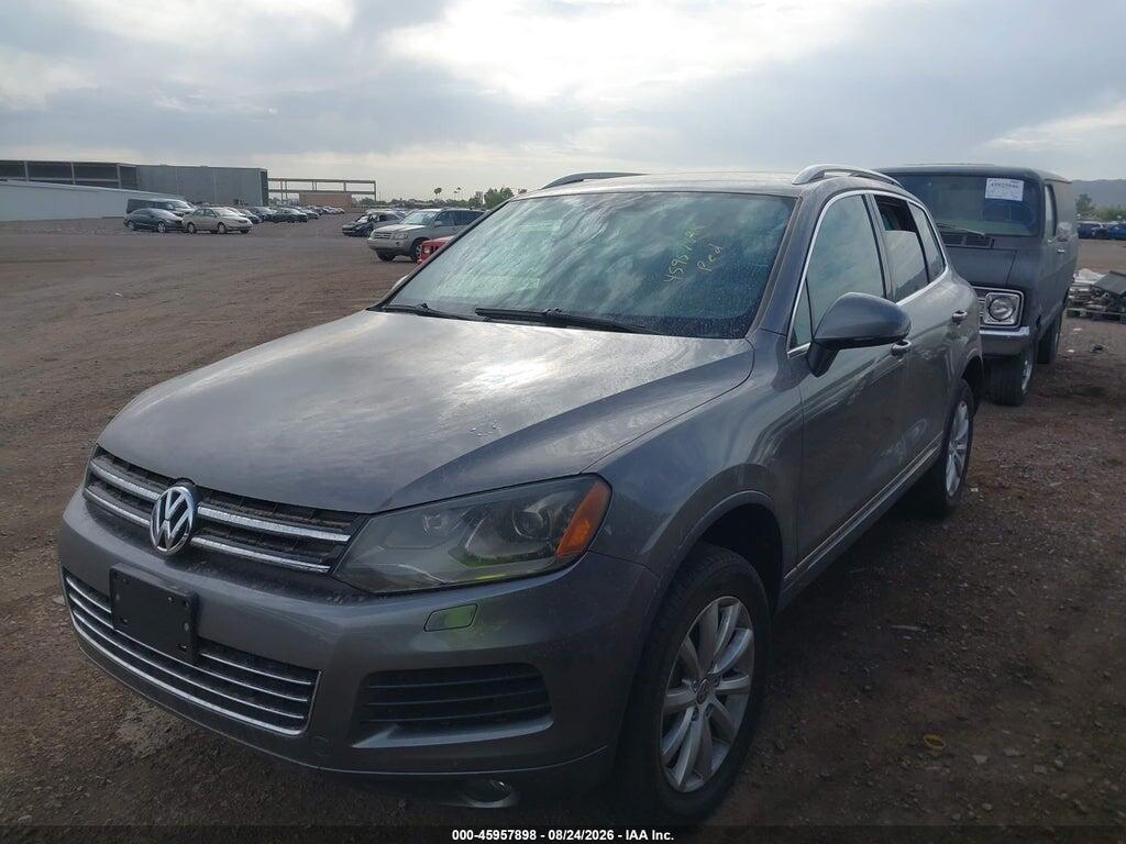 WVGFF9BP0BD006864 2011 VOLKSWAGEN TOUAREG photo no. 2