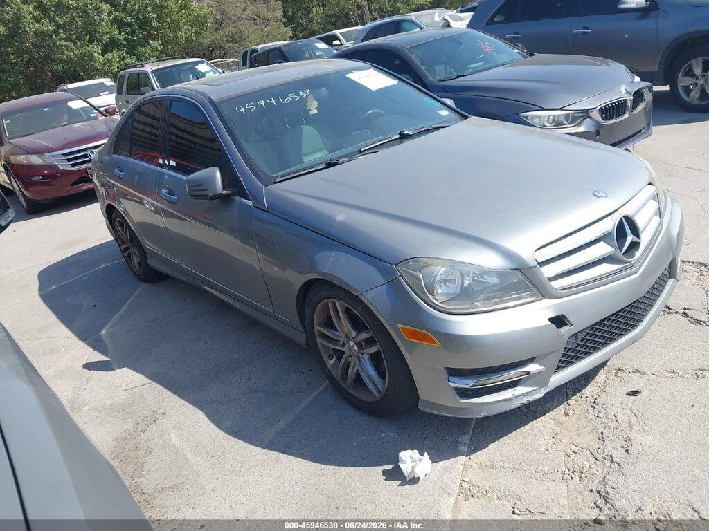 2012 MERCEDES-BENZ C 250 WDDGF4HB8CR217960