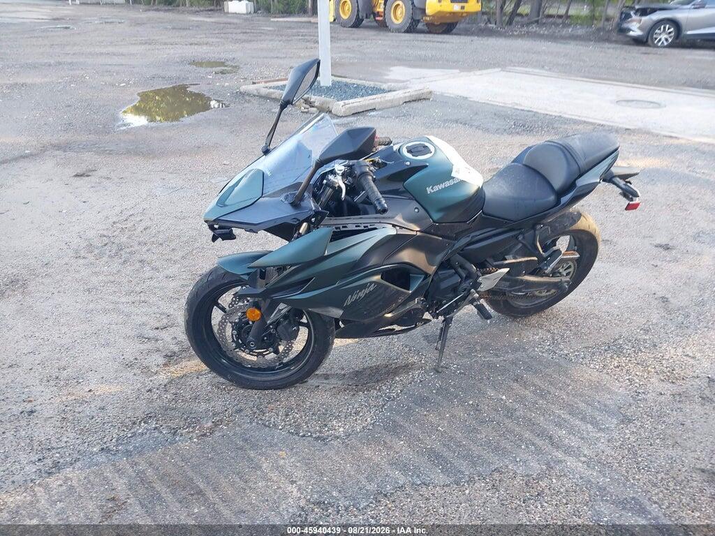 ML5EXEP19SDAG6435 2025 KAWASAKI EX650 photo no. 2