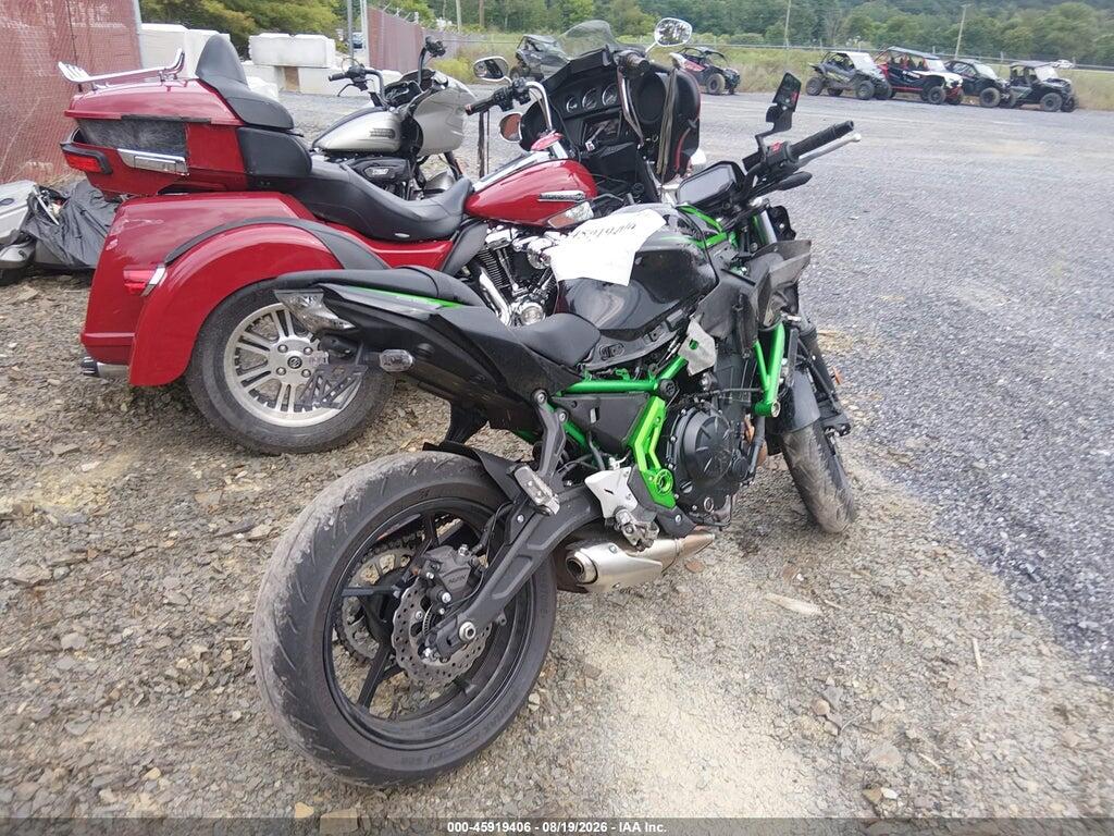 ML5EREN15SDAE3991 2025 KAWASAKI ER650 photo no. 4