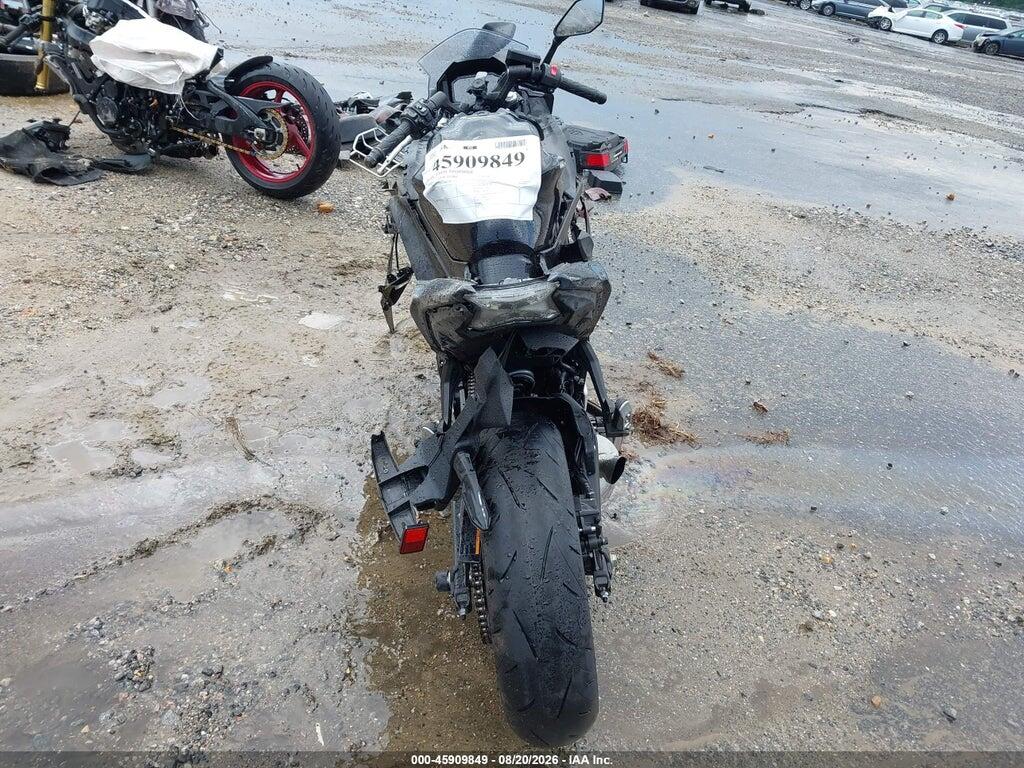 ML5EXER13SDAF6559 2025 KAWASAKI EX650 photo no. 6