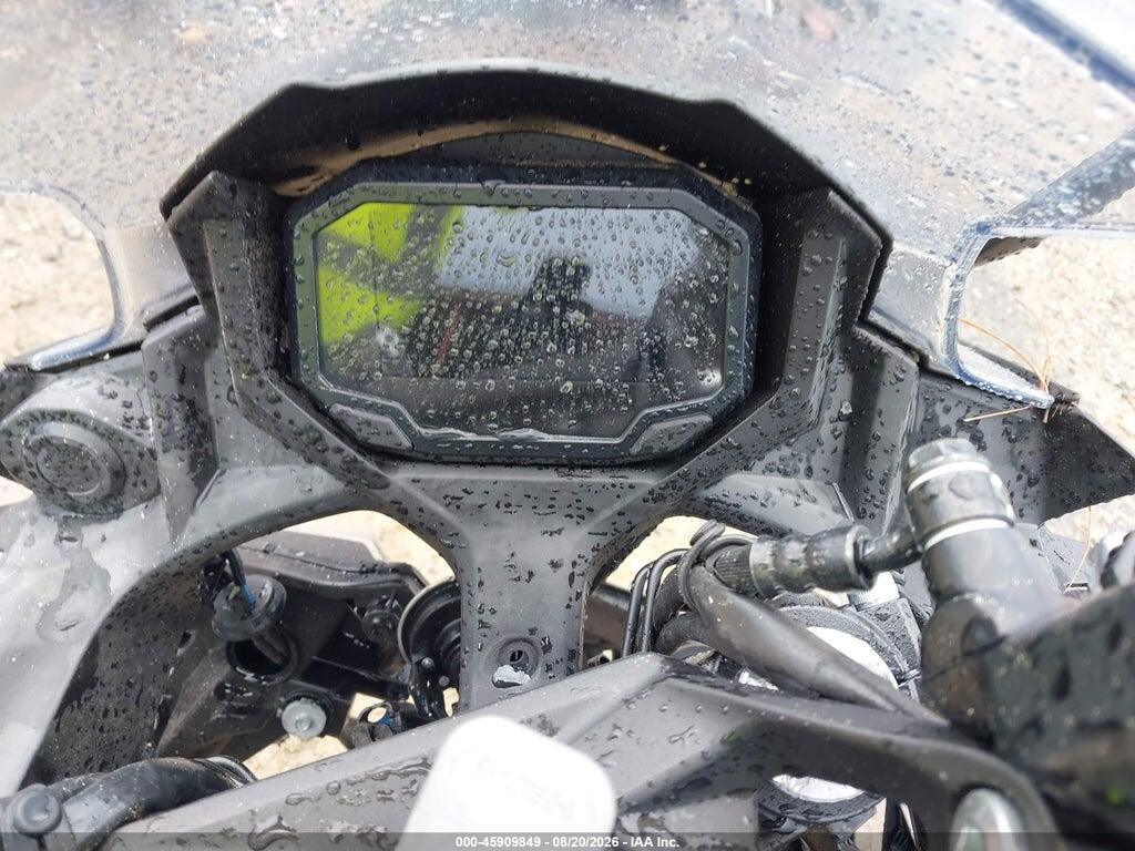ML5EXER13SDAF6559 2025 KAWASAKI EX650 photo no. 7