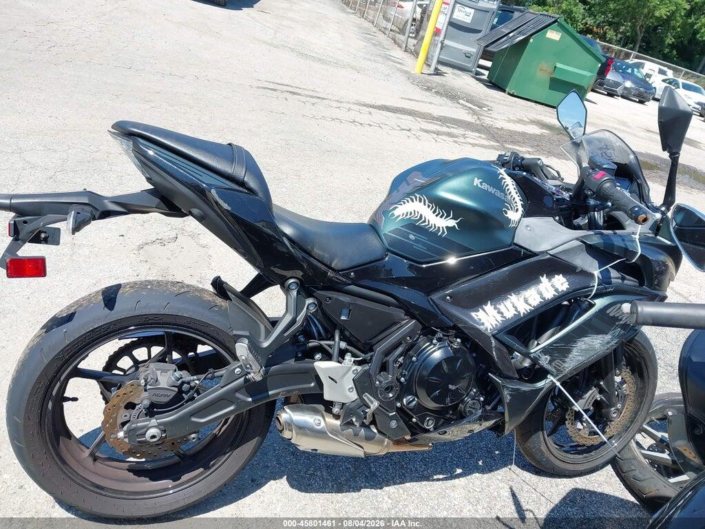 ML5EXEP19SDAG0165 2025 KAWASAKI EX650 photo no. 12