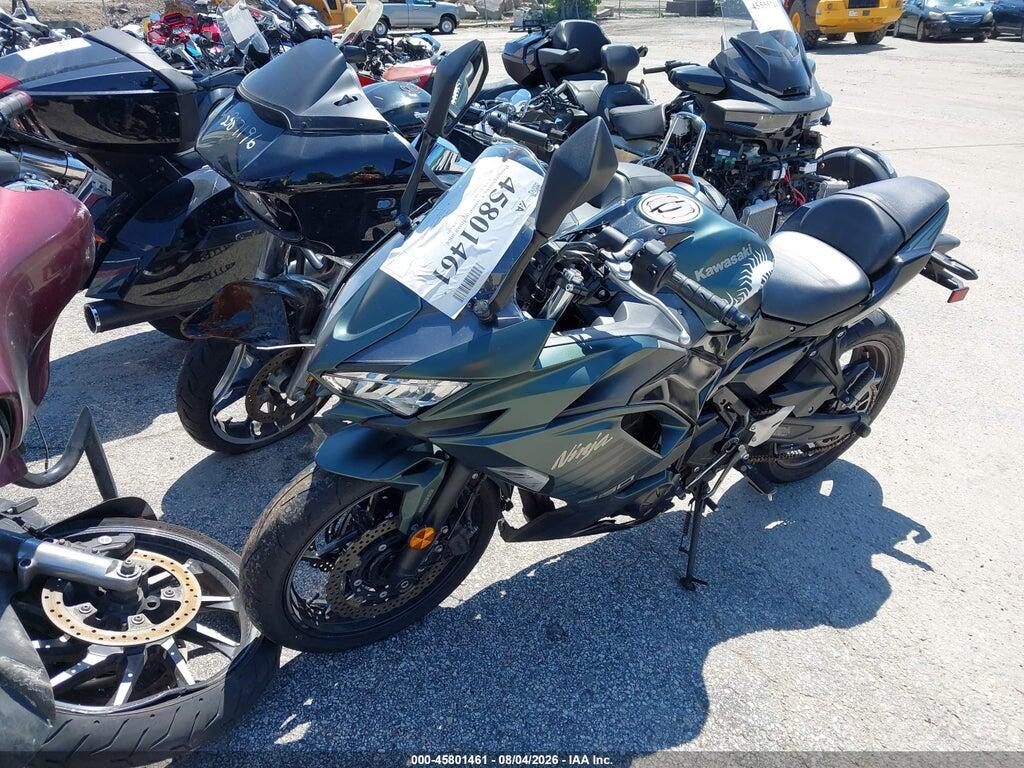 ML5EXEP19SDAG0165 2025 KAWASAKI EX650 photo no. 2