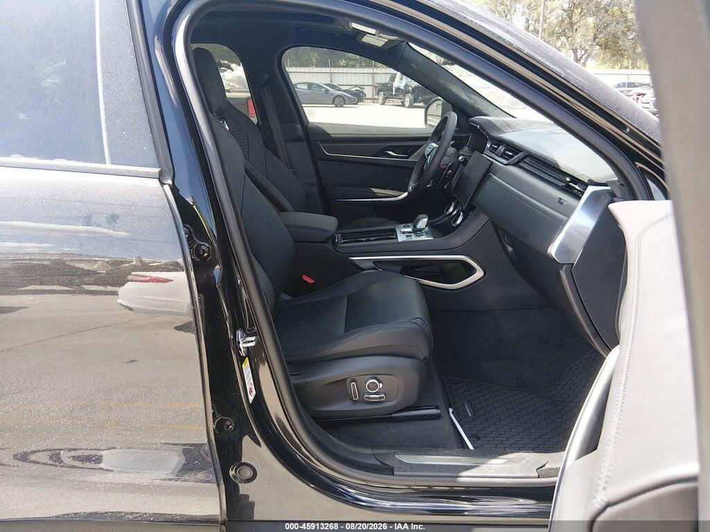 SADCZ2FE1TA759938 2026 JAGUAR F-PACE photo no. 5