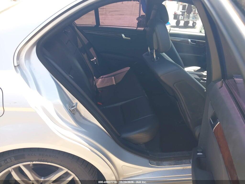 WDDGF8BB7CR193358 2012 MERCEDES-BENZ C 300 photo no. 8