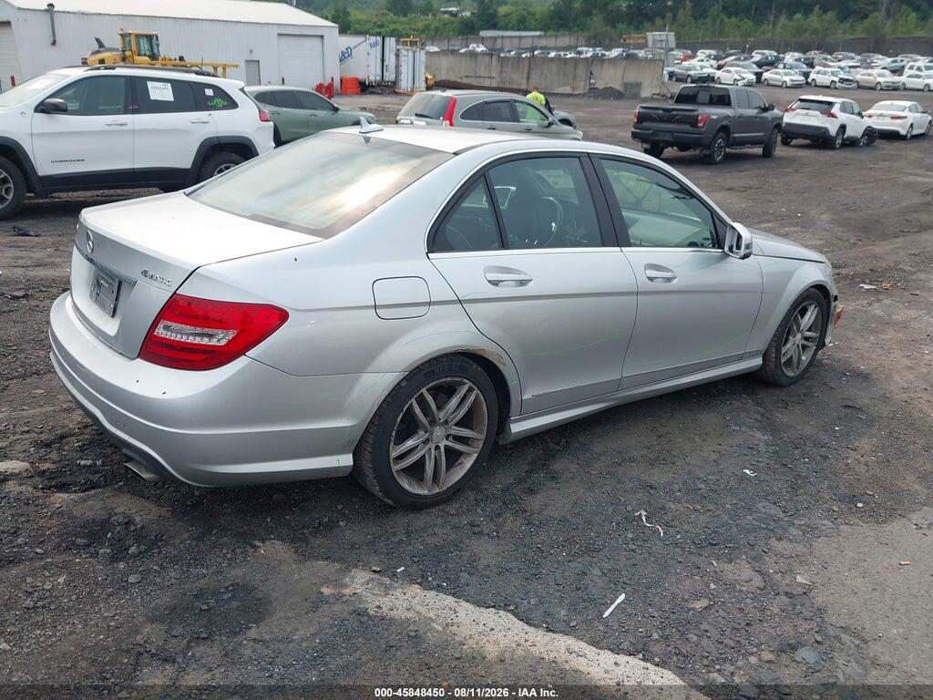 WDDGF8BB8CA611490 2012 MERCEDES-BENZ C 300 photo no. 4