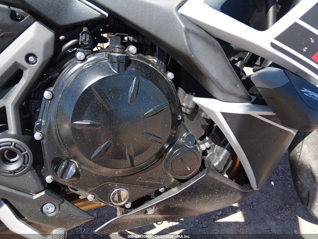 ML5EXEP11TDAH1405 2026 KAWASAKI EX650 photo no. 8