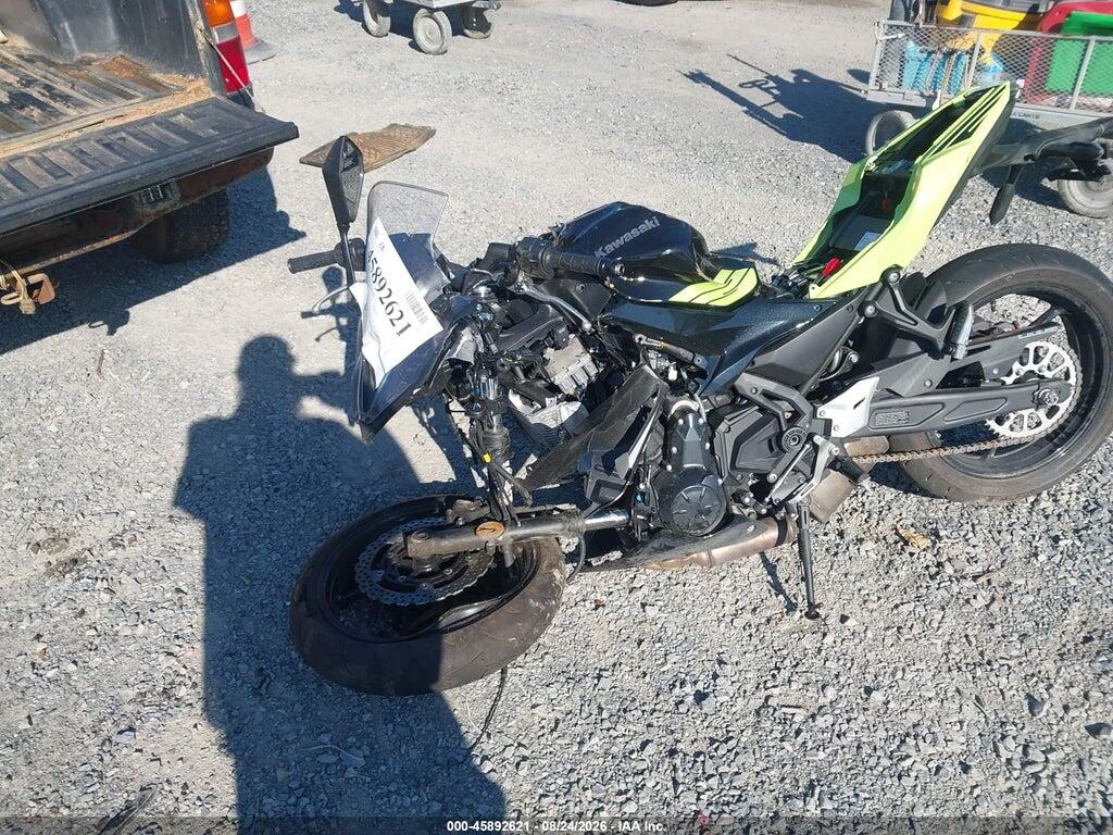 ML5EXEP1XTDAH1726 2026 KAWASAKI EX650 photo no. 2