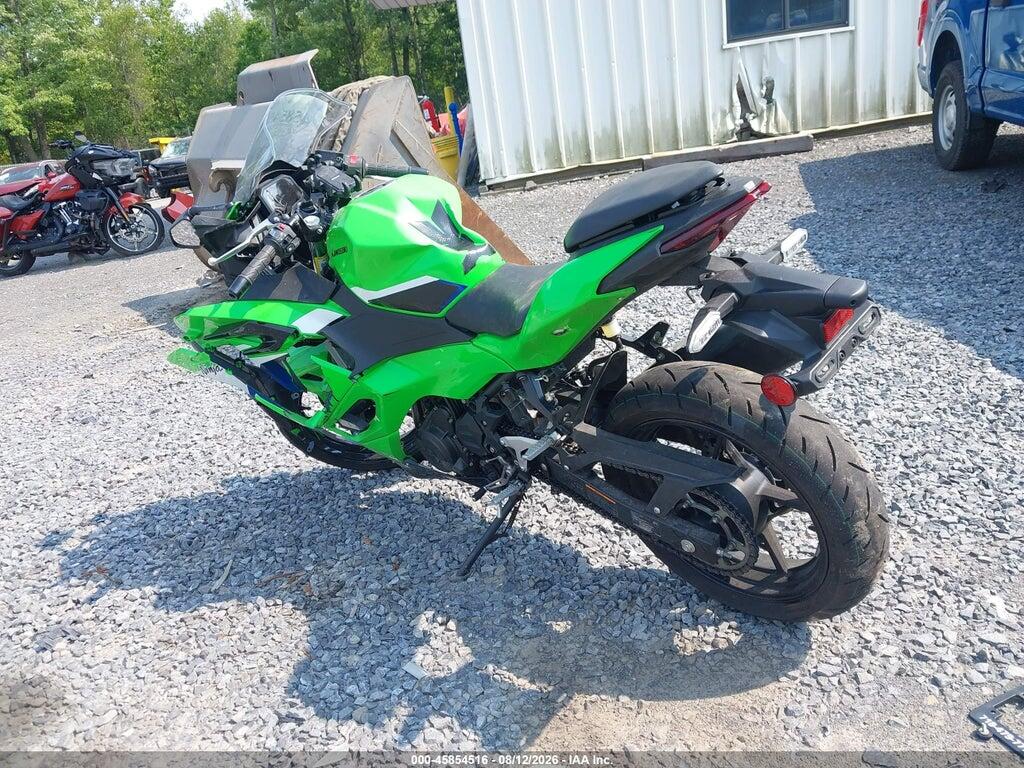 ML5EXGJ12TDA75696 2026 KAWASAKI EX500 photo no. 3