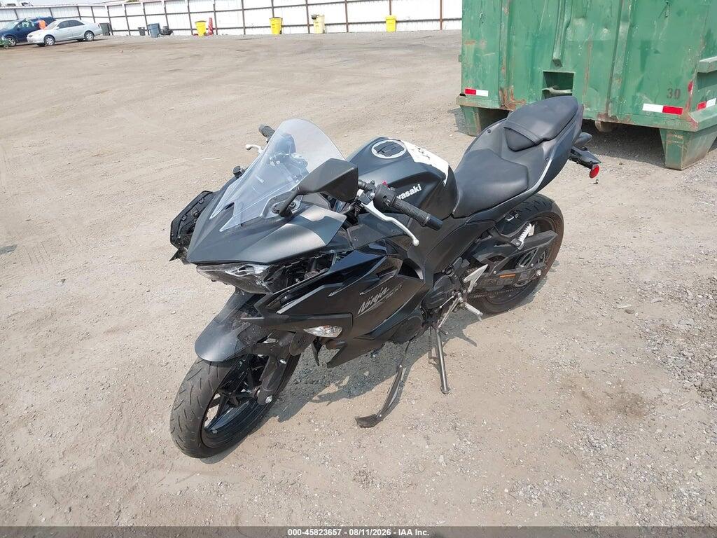 ML5EXGG1XTDA78420 2026 KAWASAKI EX500 photo no. 2